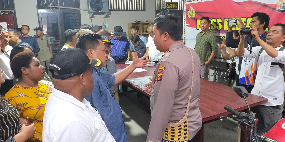 marak-berita-soal-begal-anggota-dprd-mimika-temui-kapolres